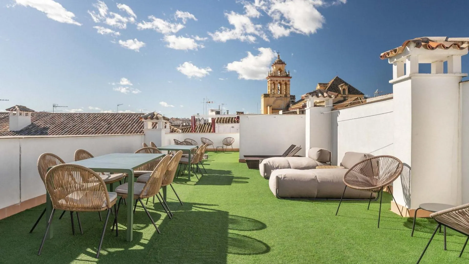 Apartment Limehome Cordoba Calle Pozanco Spain