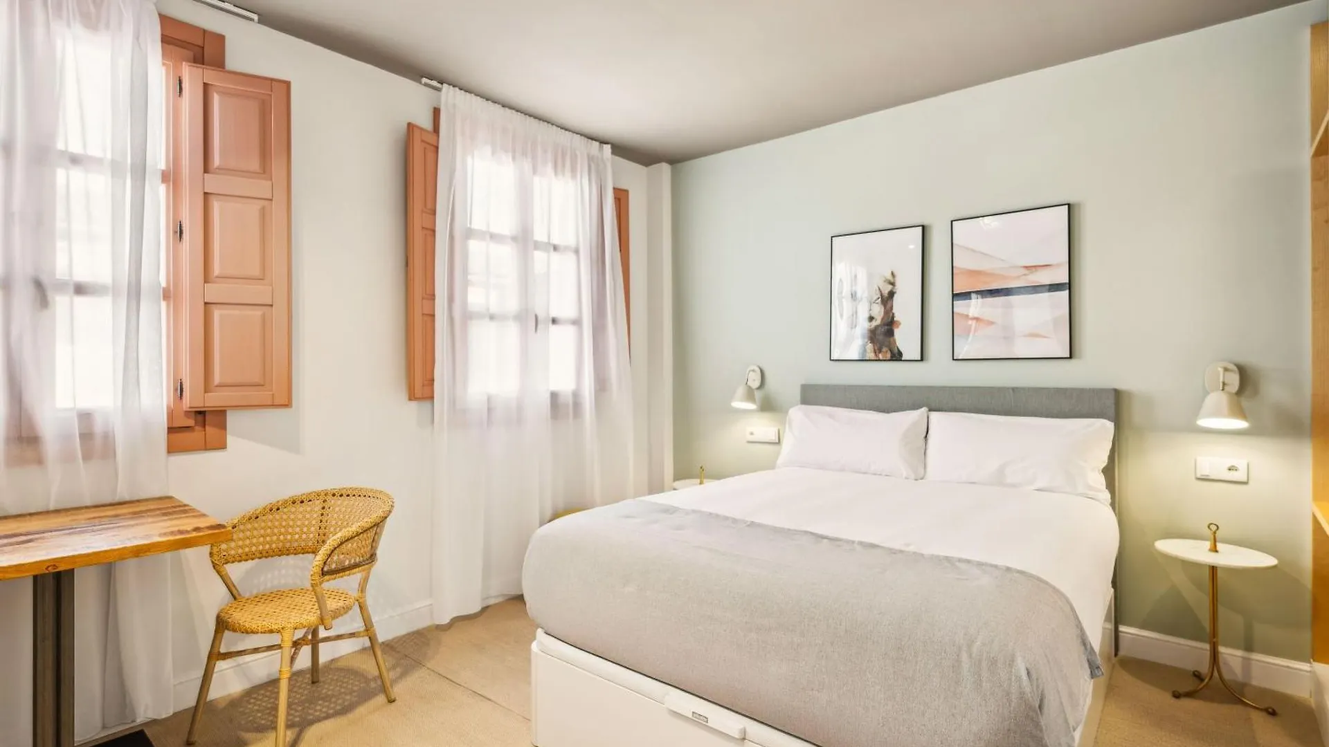Limehome Cordoba Calle Pozanco 0*,  Spanje