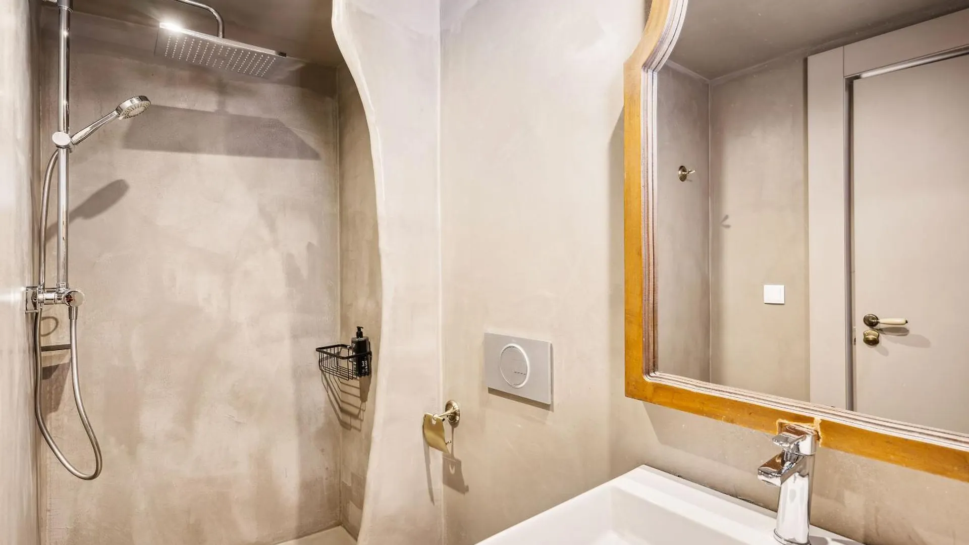 Limehome Cordoba Calle Pozanco