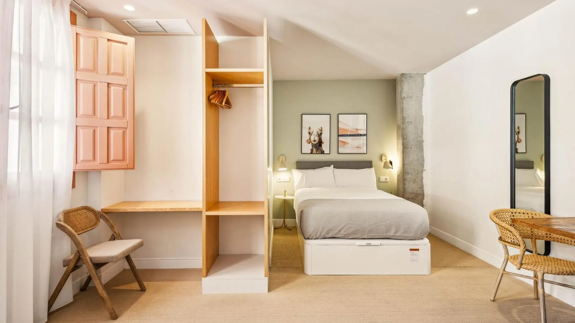 Apartment Limehome Cordoba Calle Pozanco Spain