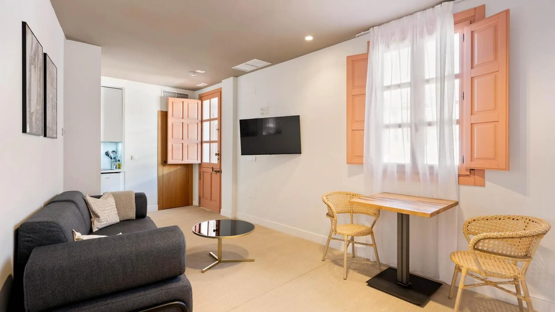 Apartment Limehome Cordoba Calle Pozanco Spain